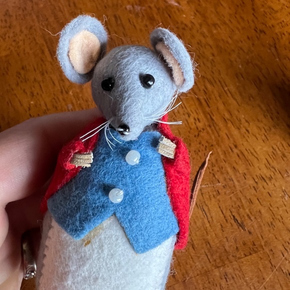 VINTAGE HANDMADE ENGLAND MICE MR & MRS WILLIAM WENSLEYDALE MINIATURES ANAMORPHIC - Picture 5 of 9